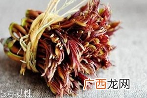 香椿吃了上火吗？怕上火吃凉拌香椿