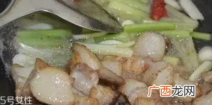 花椰菜炒肉怎么做好吃？这么做简单又美味