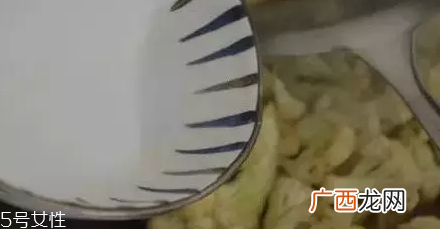 花椰菜炒肉怎么做好吃？这么做简单又美味