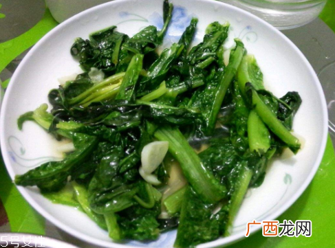 莴笋叶能蒸包子吃吗？没焯水会发苦