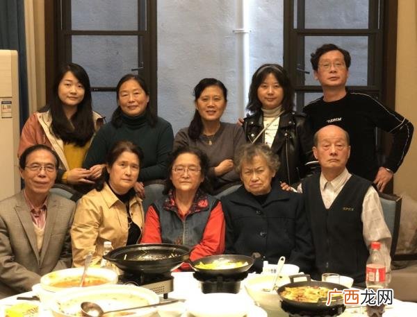 爸爸的姐姐的孙女是我的什么，我的姐姐叫冬冬