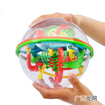 送孩子科普礼物 让他做个小科学家