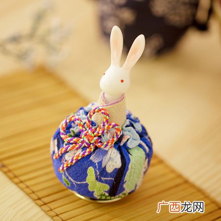 送女生的兔子周边礼物大全