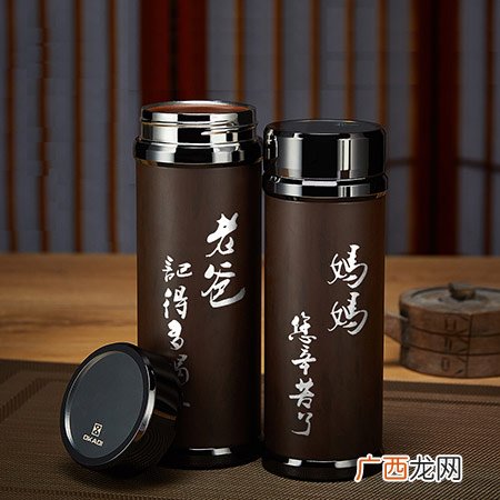 10种可以私人定制的生日礼物推荐