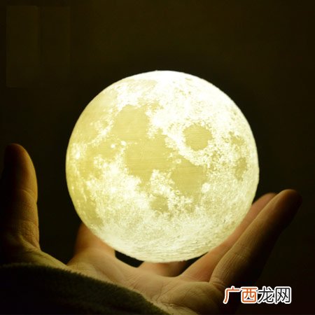 520天纪念日送女友什么礼物好？