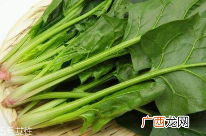 菠菜怎么焯水才不变色菠菜怎么焯水才鲜亮