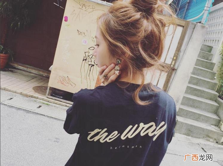 女生夏季好看又凉爽发型推荐