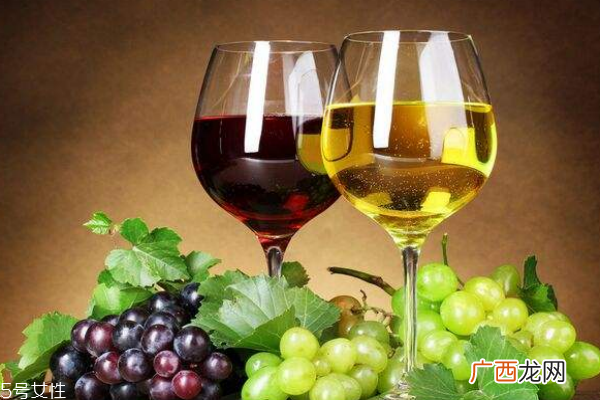 红酒什么年份的好和葡萄酒产区有关系