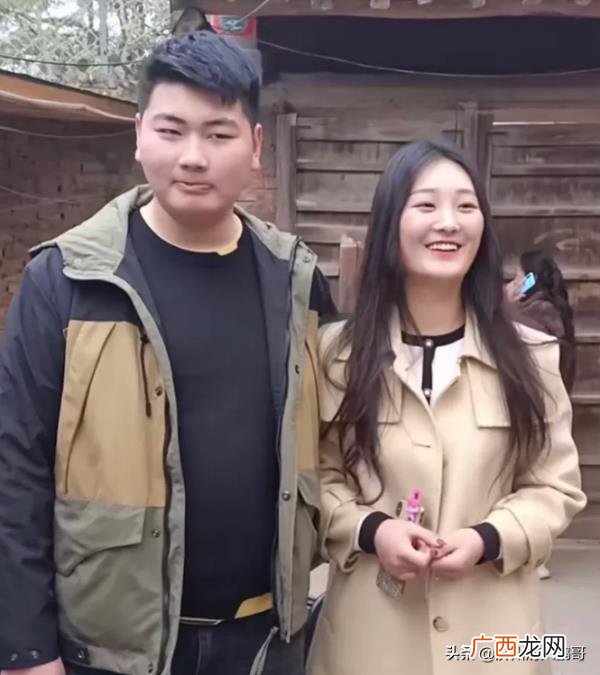 爸妈给儿子儿媳的说的一段话,儿子的笨嘴拙舌与儿媳妇的巧言令色