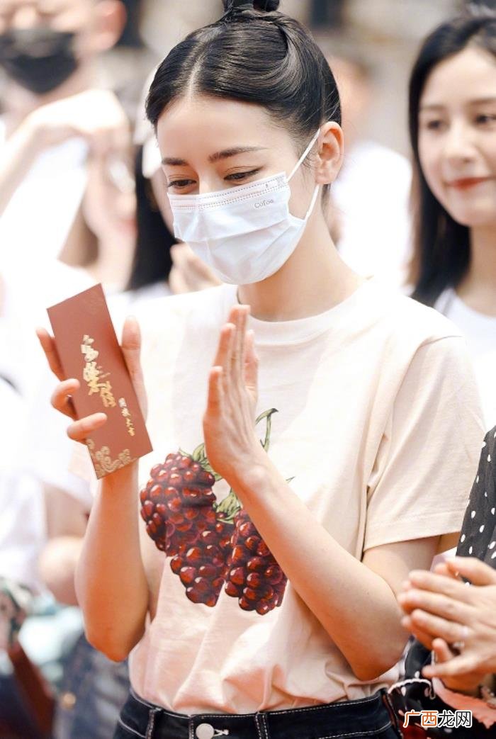 安乐传热巴龚俊最新路透,热巴龚俊现场路透图曝光