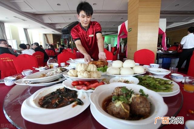 开个店铺做什么生意好,女人做生意开什么店吃的