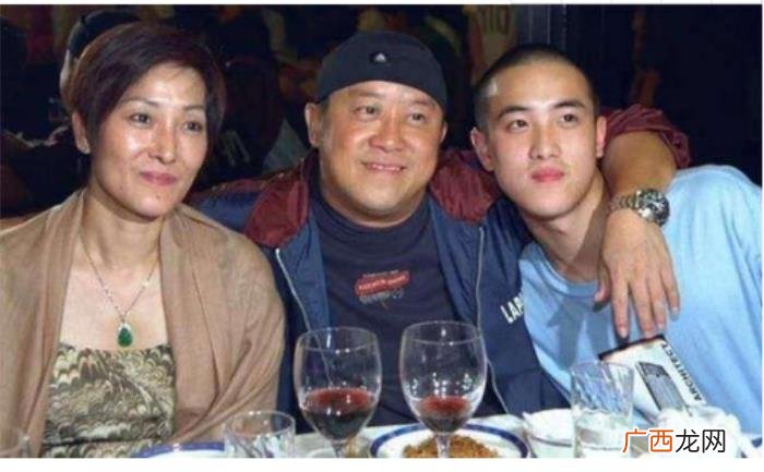 吴君如曾志伟合演的电影作品，曾志伟的两妻四子