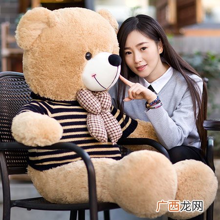 哄女孩开心的有趣礼物推荐