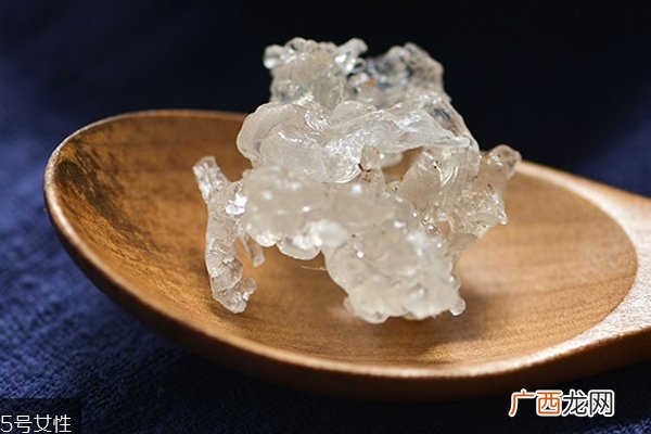 雪燕和燕窝口感一样吗两者都有蛋白的腥味