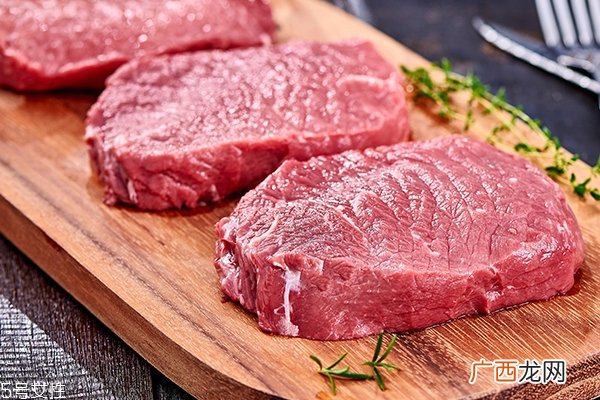 菲力牛排是牛的哪个部位肋骨里的里脊肉