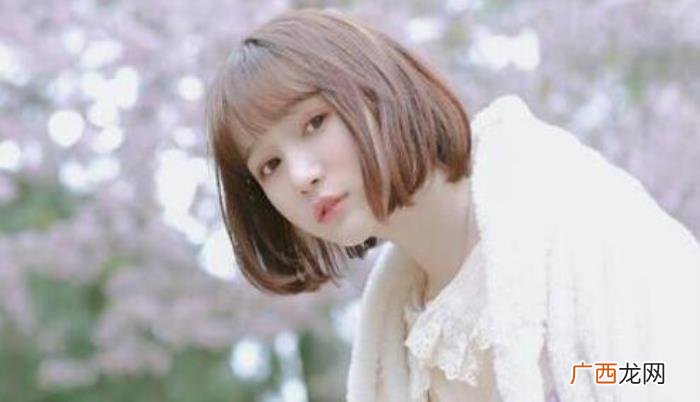 62个哄女孩开心的笑话，哄女朋友开心的笑话