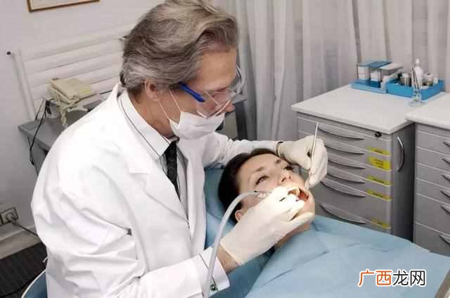 蛀牙老人补牙用什么材料好？补牙后一般能用几
