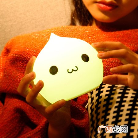 科技时代智能礼物才受欢迎