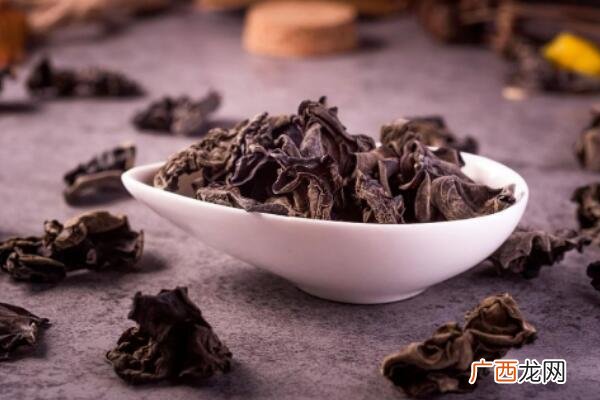木耳好坏怎么鉴别木耳谨防假冒