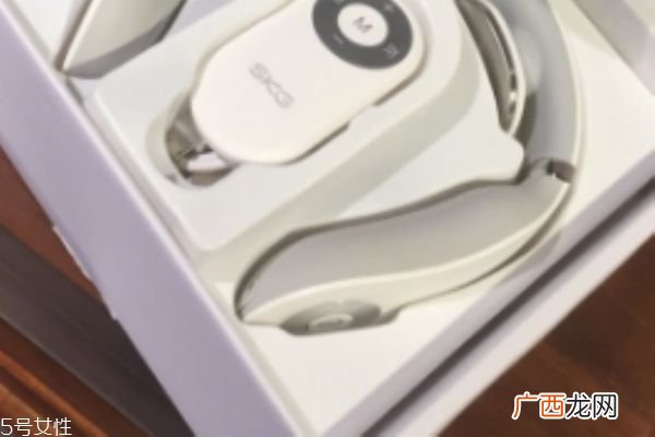skg颈椎按摩仪怎么使用要配合按摩操一起