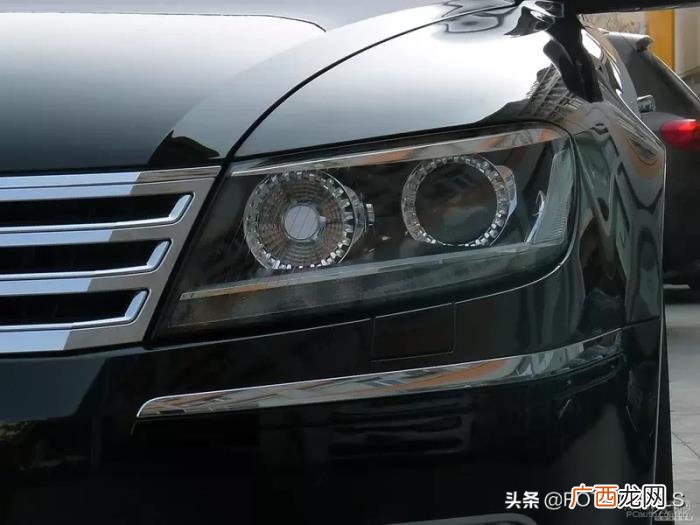 大众辉腾多少钱一辆，4座版大众辉腾6.0L