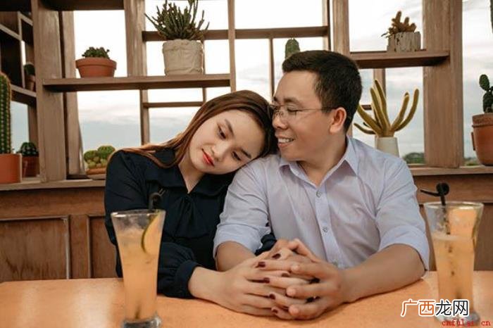 女孩喜欢你的60种表现,女生不喜欢你的30个表现