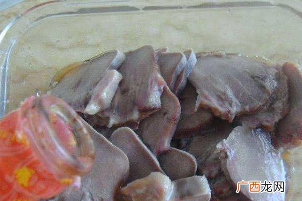 猪舌头怎么焯水这样做去腥又干净