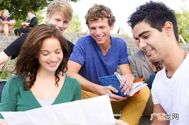 为什么去英国留学?去英国还是美国留学好