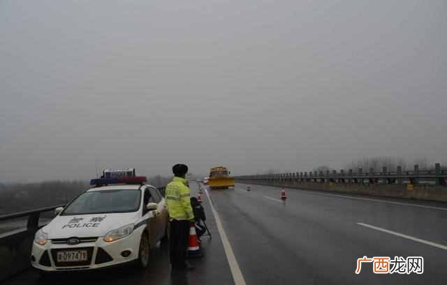 冻雨是什么物理现象？冻雨和冰雹区别在哪？