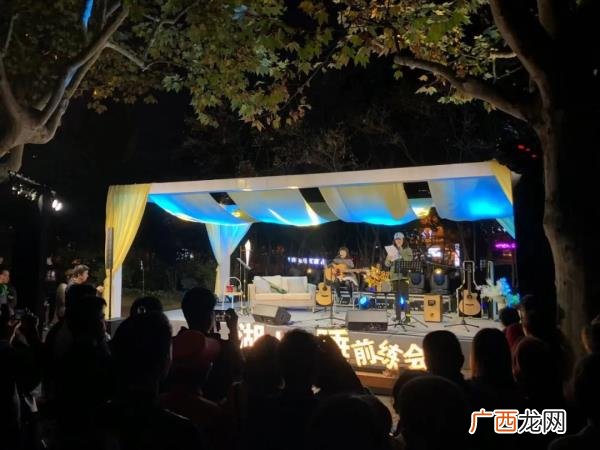 白天约会去什么地方比较好，白天和小马宝莉约会