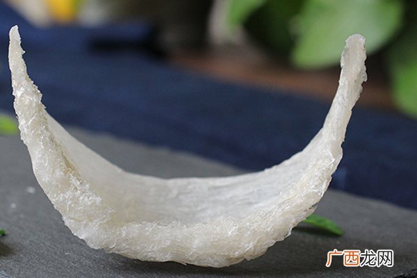 燕窝自己炖还是即食的好即食燕窝vs鲜炖燕窝