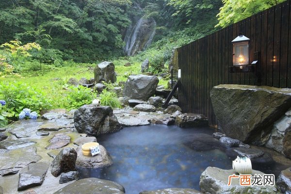 泡温泉要带泳帽吗可带可不带