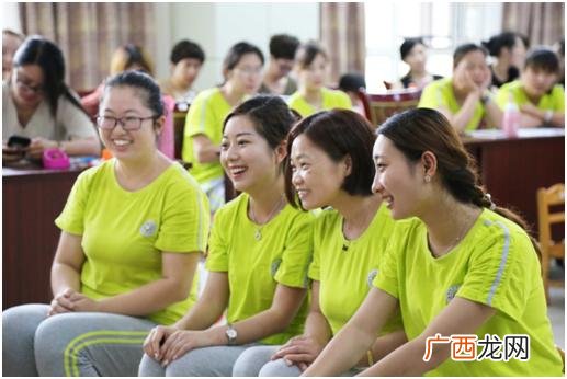 新手怎么加盟幼儿园,加盟一个两元店要多少钱