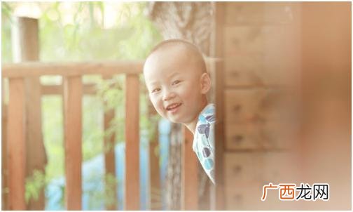 新手怎么加盟幼儿园,加盟一个两元店要多少钱