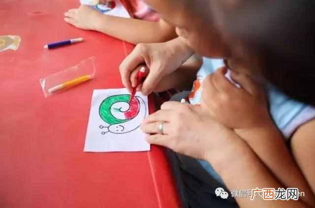 什么是爱心义卖活动？