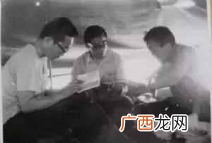 十万个为什么作者是谁？