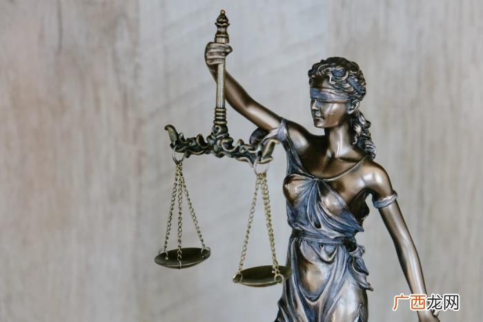 男方提出离婚怎么判 女方婚内出轨有了孩子离婚
