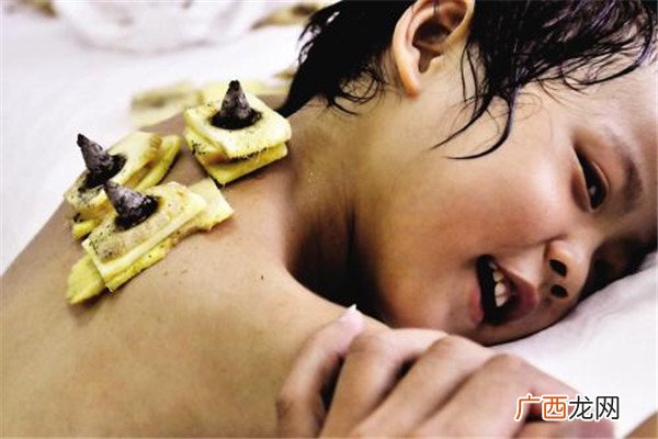 三伏贴起泡几天能好三伏贴起泡不要抓挠