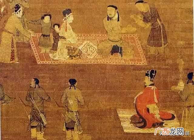 正襟危坐是什么意思