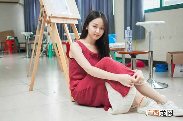 文静是什么意思？文静的女孩有哪些表现