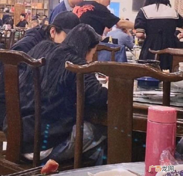 蔡卓宜和王大陆承认，王大陆直播未承认蔡卓宜女友身份