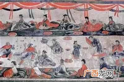端午节为什么要吃粽子和赛龙舟?