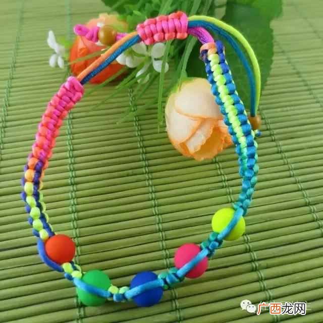 端午节为什么要吃粽子和赛龙舟?