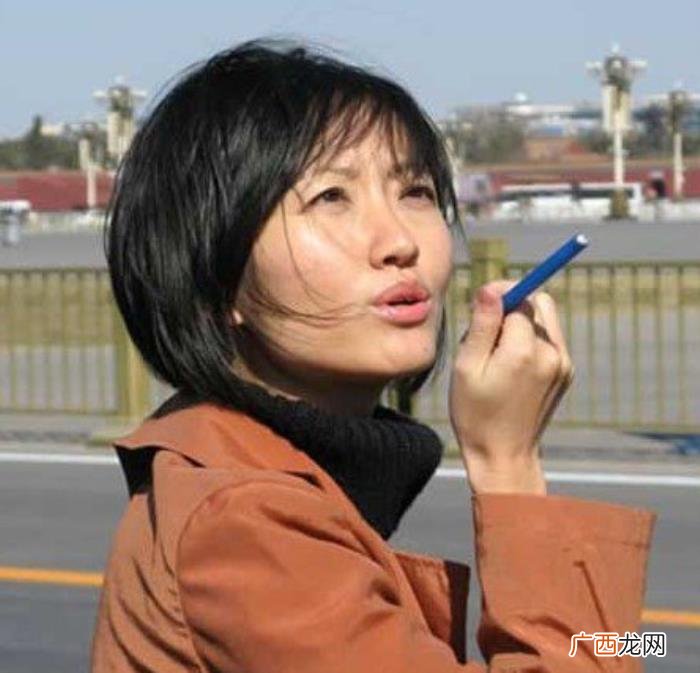 44岁柴静现状如何 柴静结婚了吗