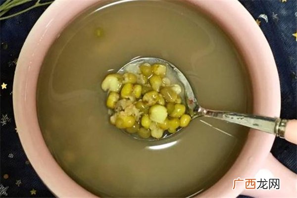 绿豆汤喝热的还是凉的好绿豆汤秋冬可以喝吗