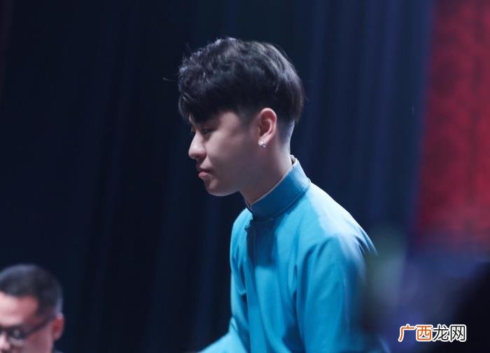 张云雷爱上杨九郎了，德云社张云雷聊与杨九郎相识经历