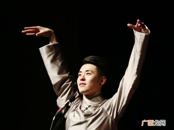 张云雷爱上杨九郎了，德云社张云雷聊与杨九郎相识经历