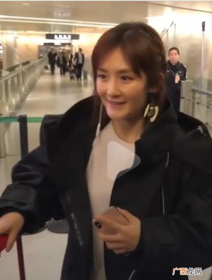 谢娜路人素颜照又被吐槽变老 谢娜素颜照片