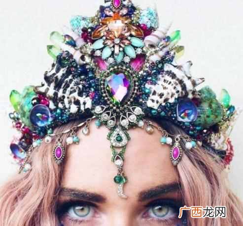 眼神犀利是什么意思？女人眼神犀利是啥样