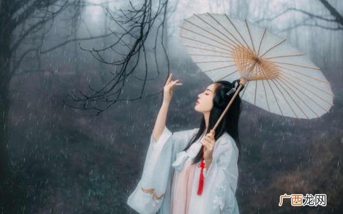 单纯但很聪明的女生，但却足够聪明的星座女